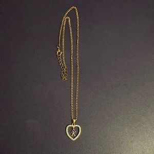 Rose gold plate 18 inches long with initial alphabet and diamond heart.